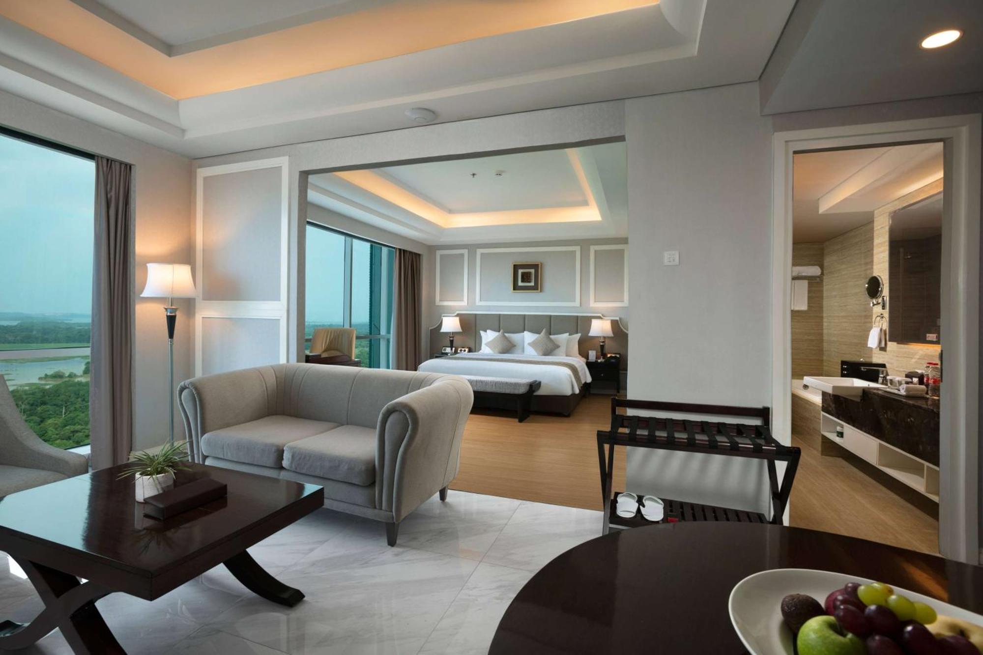 Wyndham Panbil Batam Hotel Ngoại thất bức ảnh