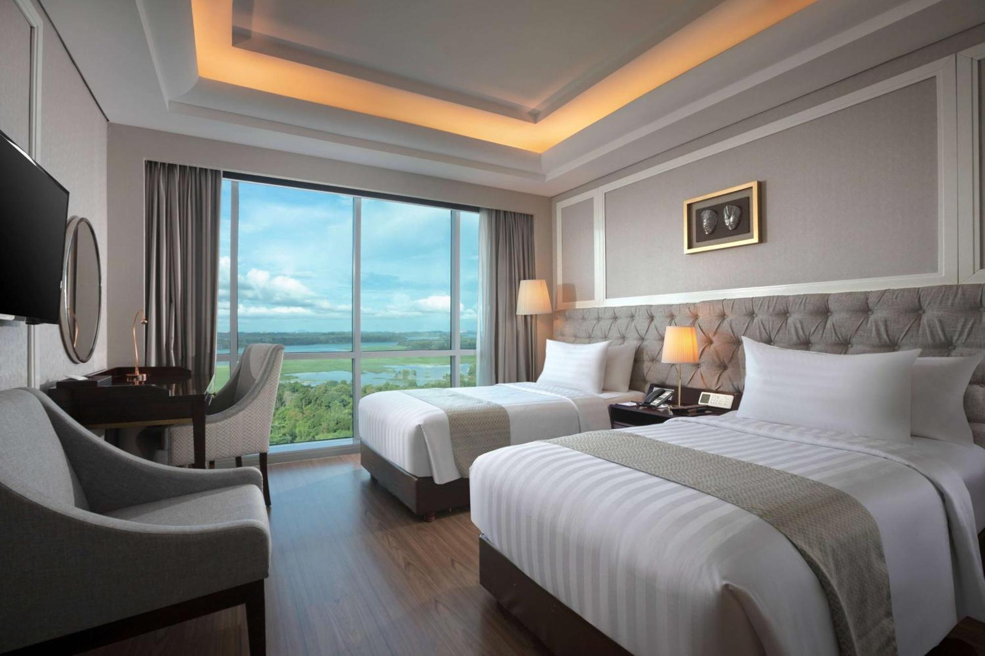 Wyndham Panbil Batam Hotel Ngoại thất bức ảnh